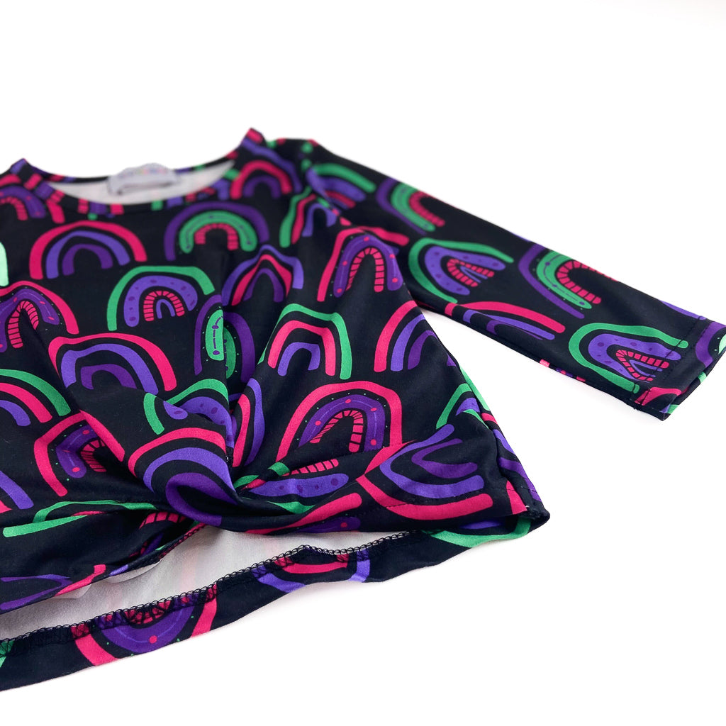 Rainbow Knot Raglan